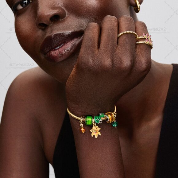 Pandora Disney Tangled Pascal Colour-changing Charm - Picture 5 of 5